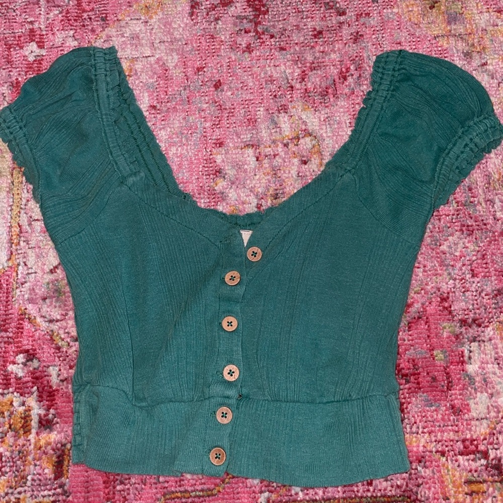 free people green cropped blouse